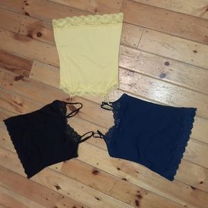 Cato brand camisole tank top bundle size small black Navy yellow. Flawless